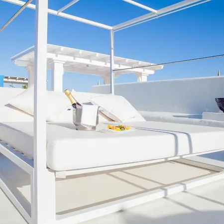 Sleeps 6 With Pool And Wifi *